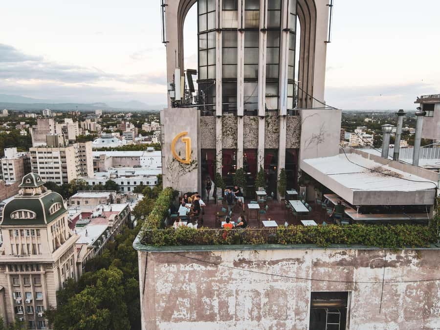 Bar Safari: 4 Best Mendoza’s Bars in 1 night. + Full Dinner - Should You Book the Mendoza Bar Safari?