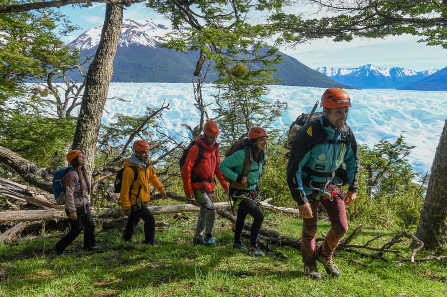 Big Ice: Explore the heart of the Perito Moreno Glacier - The early ride from El Calafate to the national park