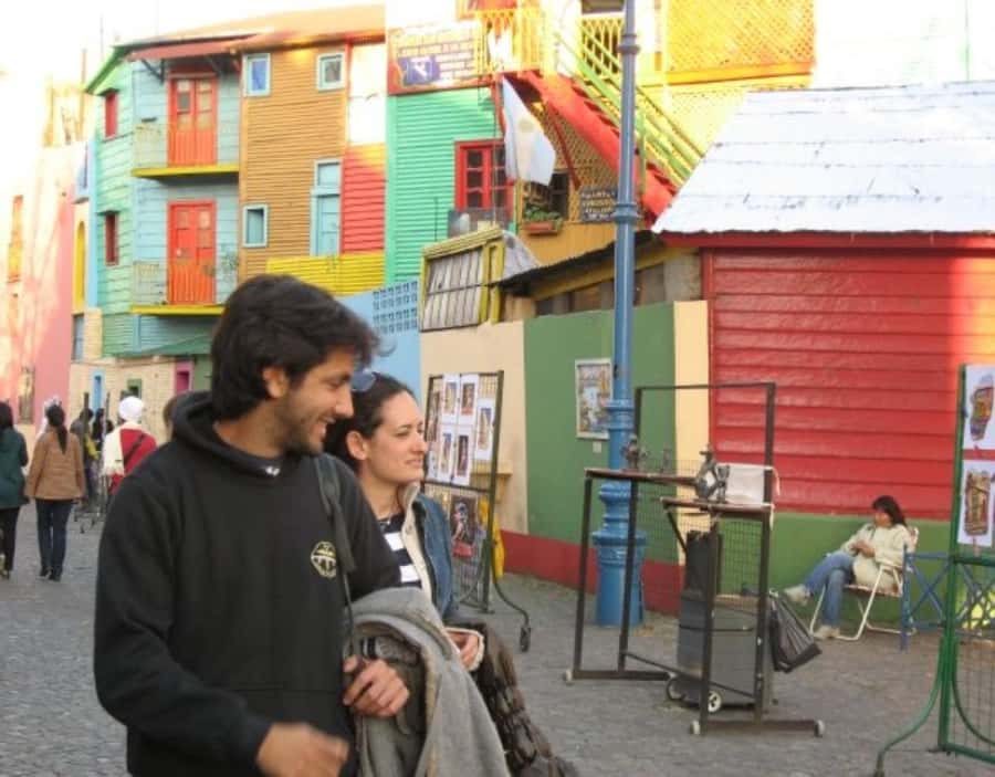 Boca tour: Tango, Soccer, Art and Immigration - Meeting at Venezuela 649 and riding into La Boca
