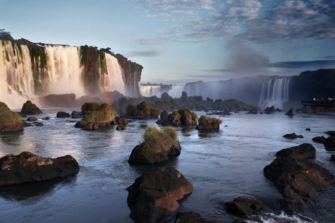 Brazilian Side of Iguazu Falls Half-Day Sightseeing Tour - Crossing from Argentina into Brazil