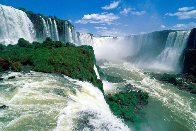 Brazilian Side of Iguazu Falls Half-Day Sightseeing Tour - Guides, languages, and how much help you receive