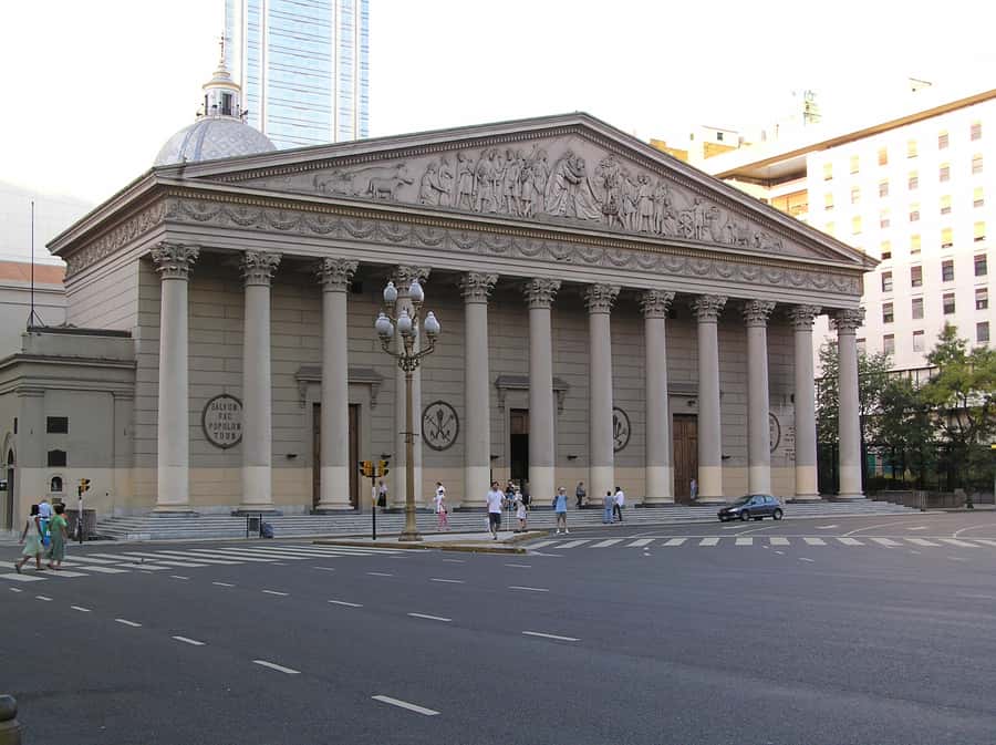 Buenos Aires 3-Hour Small Group Pope Francis Tour - Starting at 10:00 in San Telmo