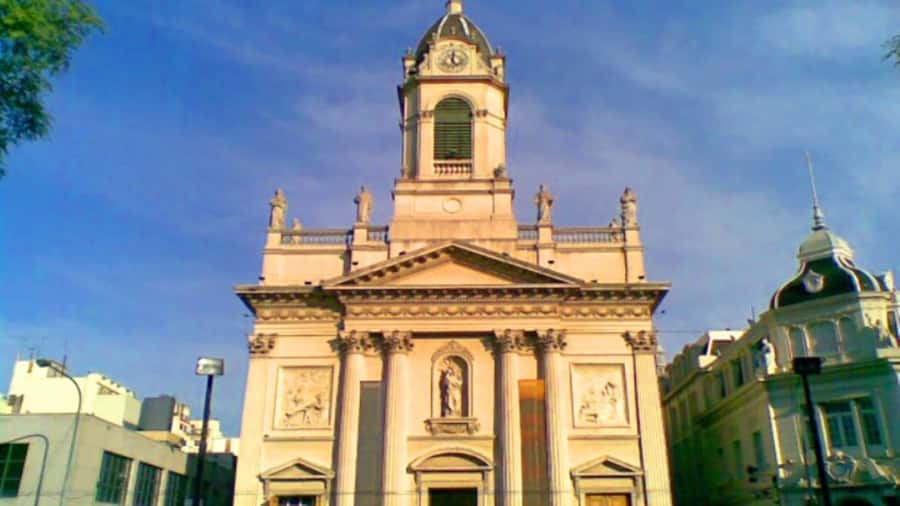 Buenos Aires 3-Hour Small Group Pope Francis Tour - The Basilica of San José de Flores and the call to priesthood