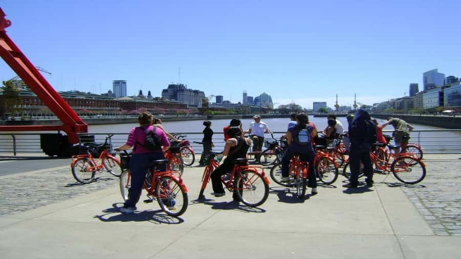 Buenos Aires Bike Tour: South or North Circuit - Should you book the Buenos Aires bike tour?