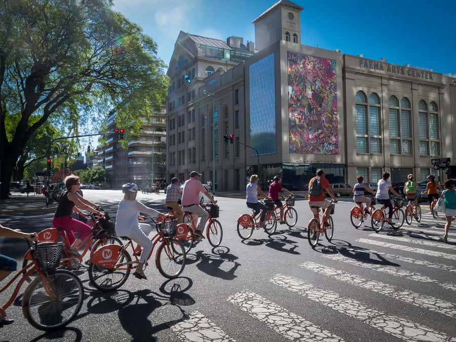 Buenos Aires Bike Tour: South or North Circuit - South Circuit: tango, immigrant neighborhoods, and the riverfront