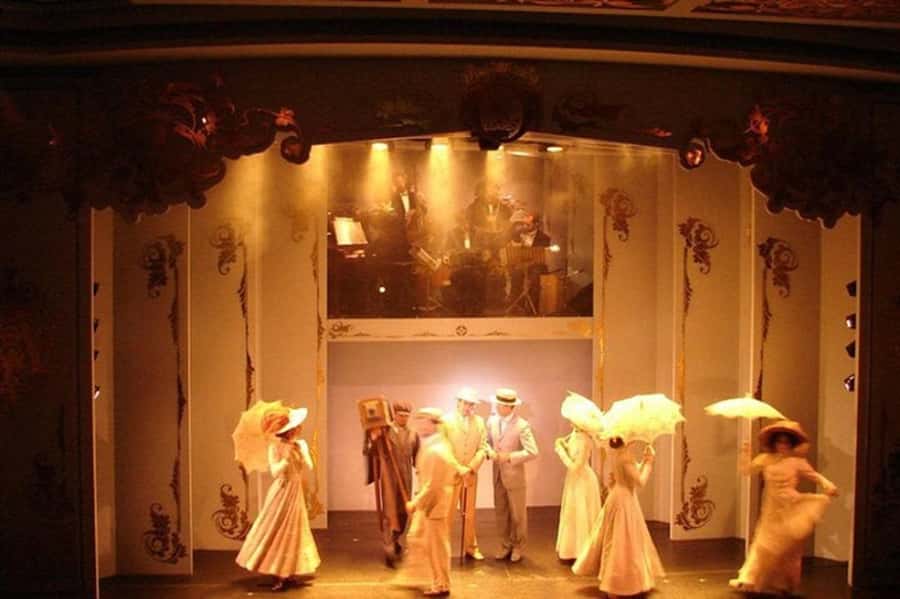Buenos Aires: Cafe Los Angelitos Tango Show, Optional Dinner - Who will enjoy this evening most