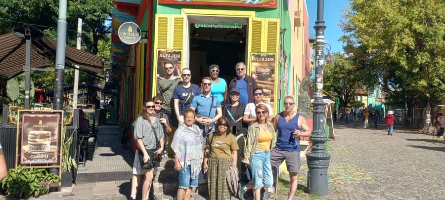 Buenos Aires: City Highlights Guided Tour with Transfer - San Telmo brings cobblestones and antiques