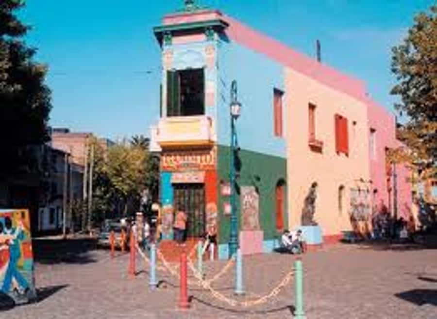 Buenos Aires City Tour with Luxury Lunch - The Obelisk and the Center of San Nicolás