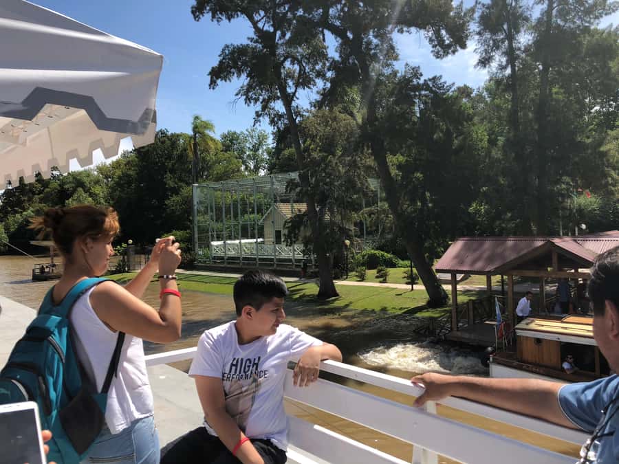 Buenos Aires: Classic Private Delta Tigre Boat Tour - What the private format really adds