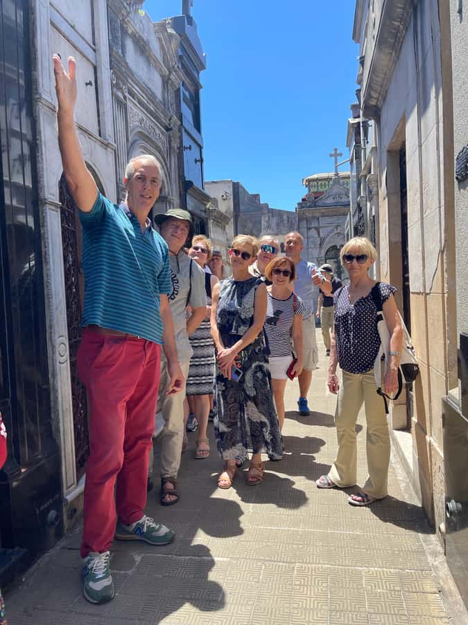 Buenos Aires: Customizable City Tour in Polish - Gaucho shows and meat grills outside the city