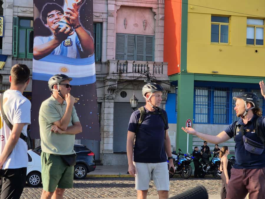 Buenos Aires: E-Bike Tour in the South Circuit of Buenos Aires - La Bombonera and Boca’s famous colors