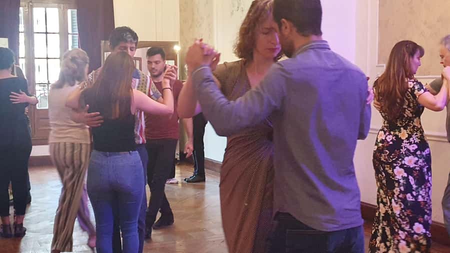 Buenos Aires: Group tango class with mate and snacks - Key points to know before booking