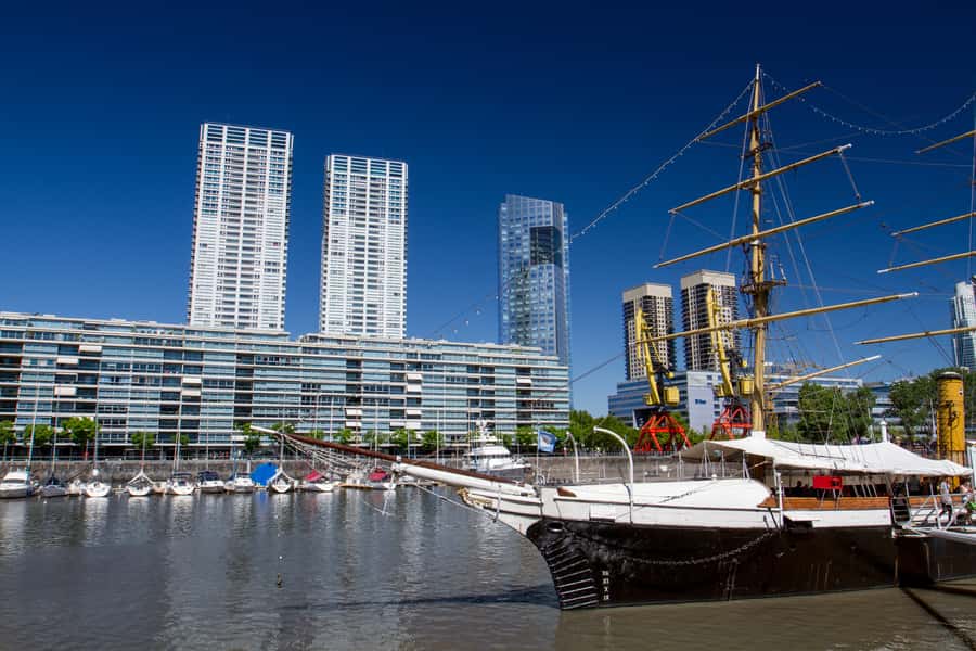 Buenos Aires: Half-Day Sightseeing Tour with 2 Stops - Coach comfort, pickup, and timing