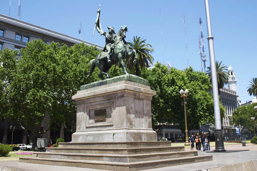 Buenos Aires: Historic District Private Guided Walking Tour - Casa Rosada and Argentina’s political center