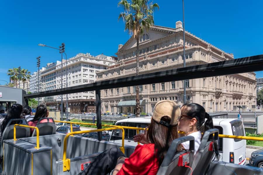 Buenos Aires: Hop-On Hop-Off City Bus Tour - Why this bus is a useful first look at Buenos Aires