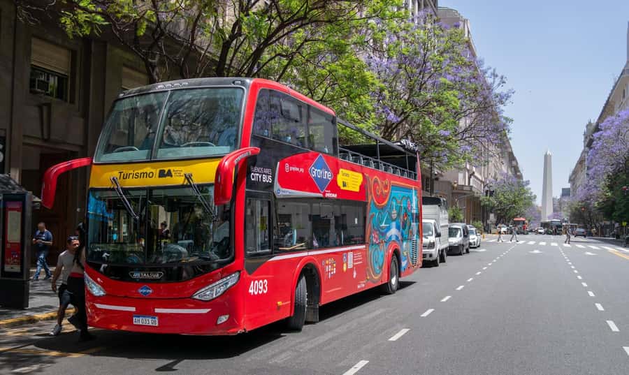 Buenos Aires: Hop-On Hop-Off City Bus Tour - La Boca, Caminito, and the two football stadiums