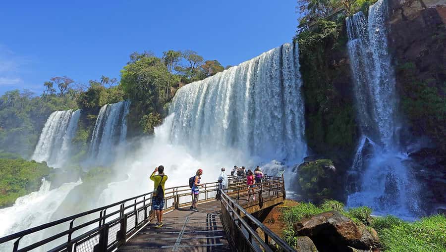 Buenos Aires: Iguazu Falls Private Day Trip with Airfare - The 4 AM pickup from Buenos Aires