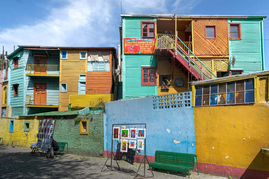 Buenos Aires: La Boca Guided Walking Tour in English - Why La Boca works best with a guide