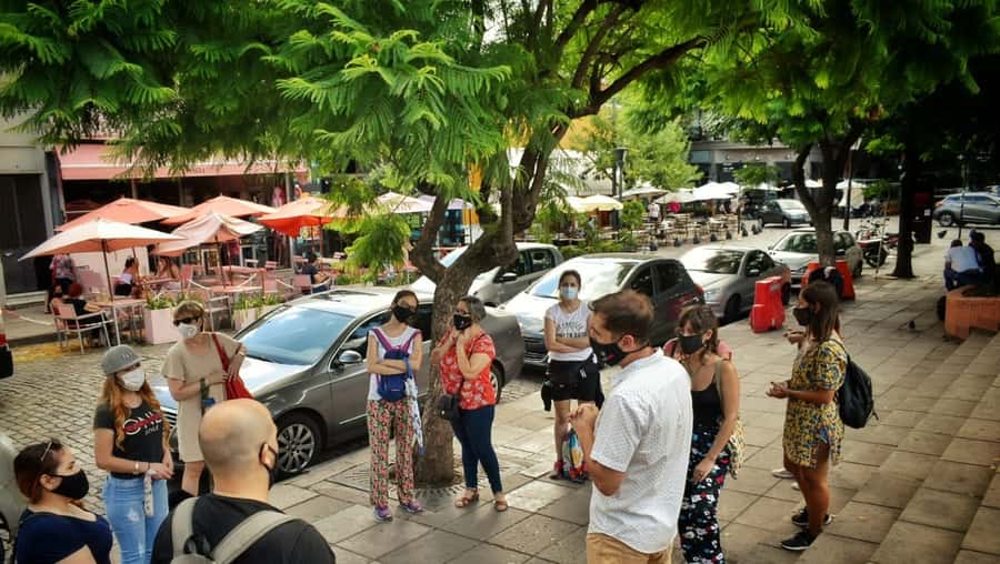 Buenos Aires: Palermo Soho Guided Walking Tour - Starting at Giuseppe Garibaldi in Plaza Italia