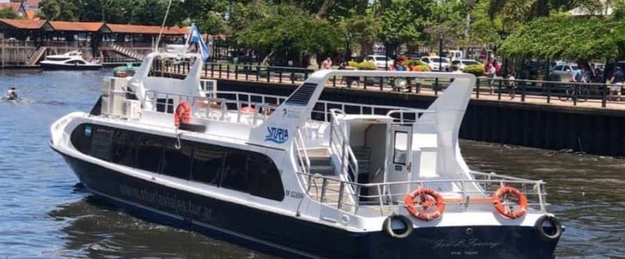 Buenos Aires: Premium Delta Navigation round trip - Leaving Puerto Madero and crossing the Río de la Plata