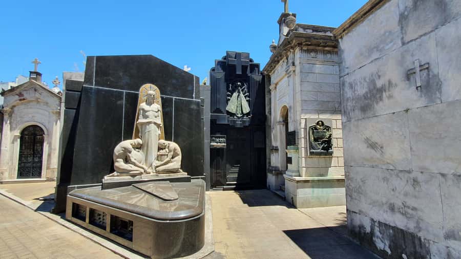 Buenos Aires Private Custom City Tour - Floralis Genérica and the city’s grand symbols