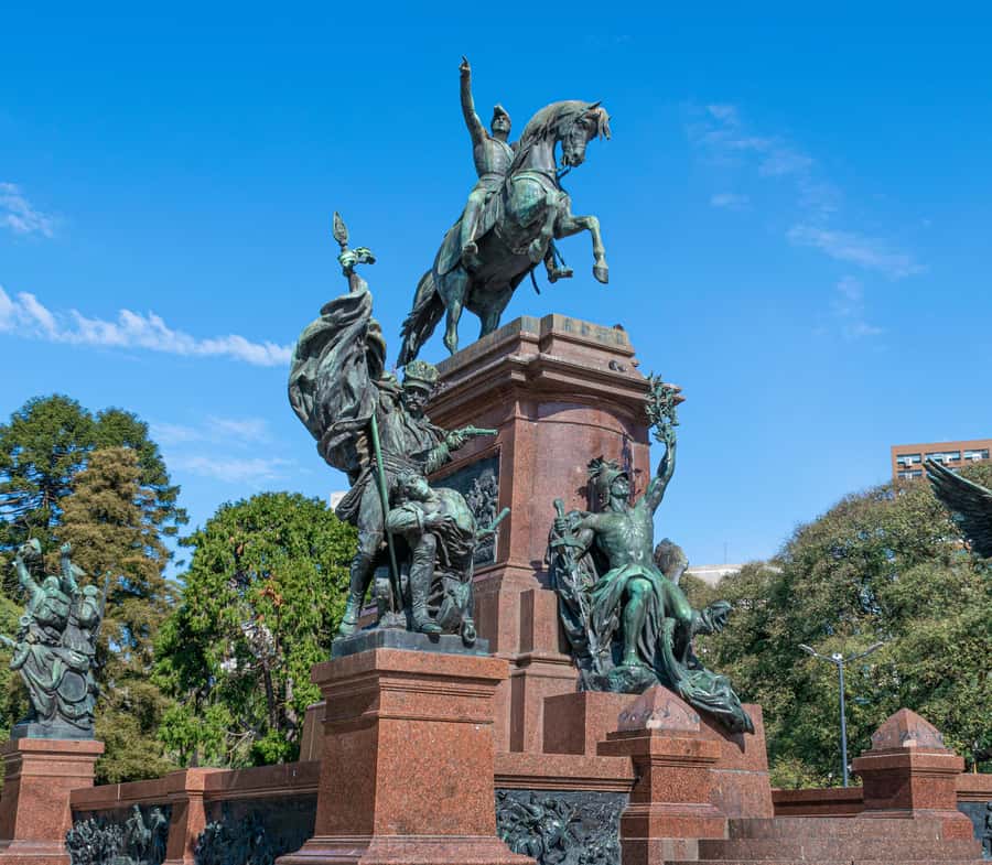 Buenos Aires: Recoleta and Retiro Tip Based Walking Tour - Why This Walk Works So Well in Buenos Aires