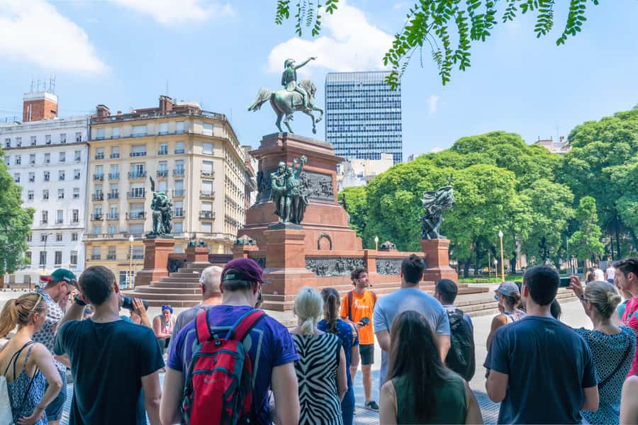 Buenos Aires: Recoleta and Retiro Tip Based Walking Tour - Meeting Beside Teatro Colón