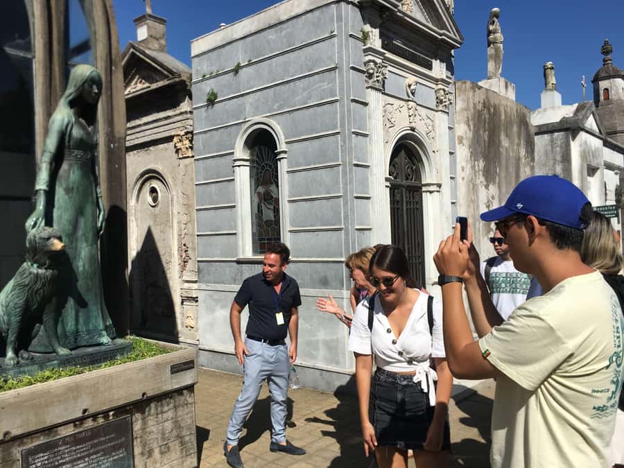 Buenos Aires:Small Group Tour AM & Sunset Open Bar Cruise PM - Starting north: Retiro, Palermo, and Recoleta