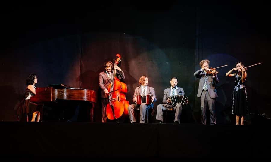 Buenos Aires: Tango Porteño Show Ticket with Dinner Option - Unlimited drinks and the real value of $154