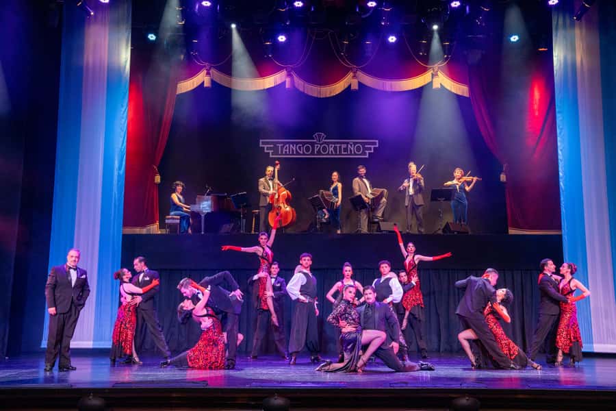 Buenos Aires: Tango Show at Tango Porteño & Optional Dinner - Choosing between show-only, drinks, and dinner
