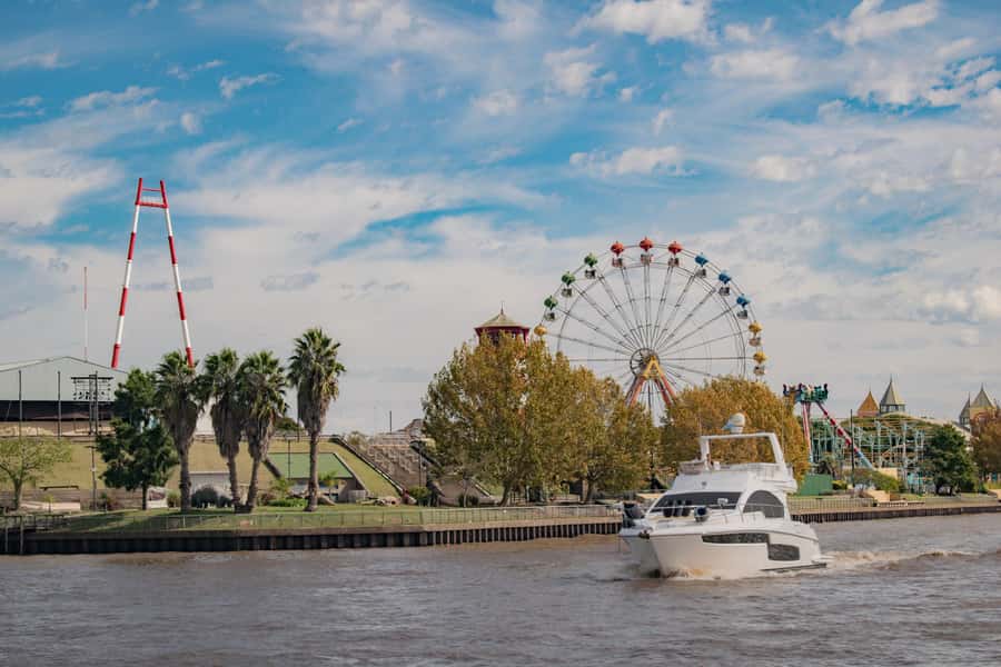 Buenos Aires: "Ticket"- 2hs of Navigation Premium to Tigre - What the Boat Offers Onboard