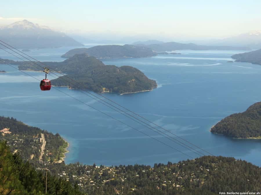 Cerro Otto - Riding the four-person cable cars to 1,405 meters