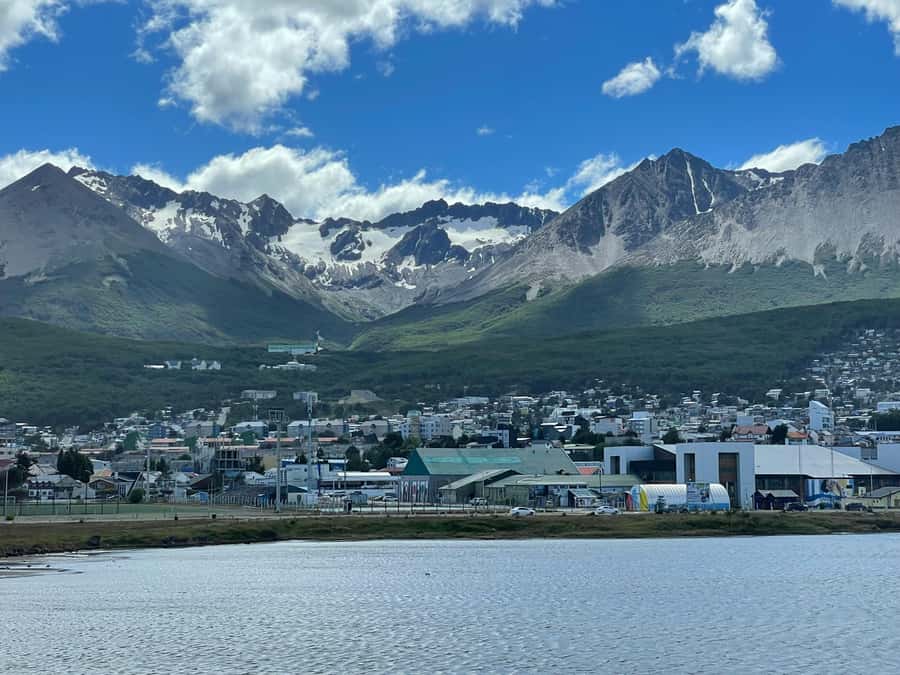 City tour and Wine tasting - Seeing the End of the World’s best photo spots