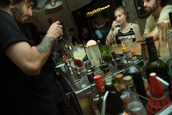 Cocktail tour in Buenos Aires - The guides can make or break the evening