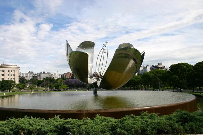Cultural Experience by Bike around Palermo and Recoleta Max 6 ppl - Key points before you book