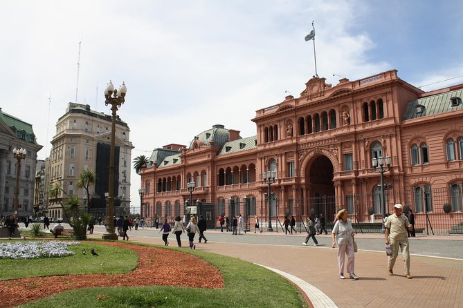 Custom Buenos Aires City Tour - Recoleta Cemetery and Eva Perón’s grave