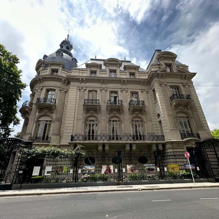 Discover Recoleta, Buenos Aires' Little Paris - Floralis Genérica and the city’s modern side