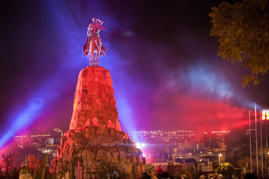 Discover Salta and enjoy the city with a photojournalist - San Francisco Church, the route’s visual highlight