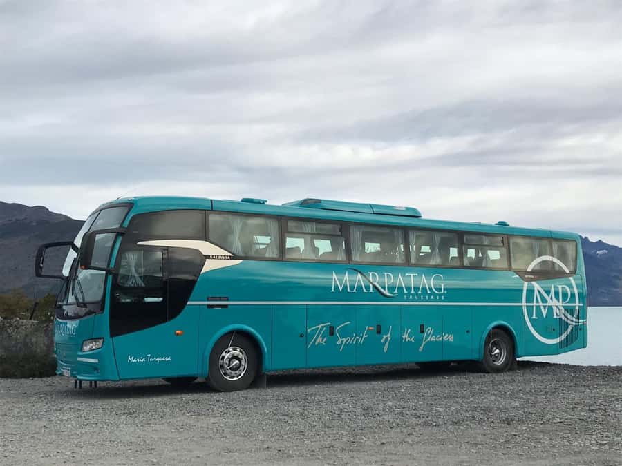 El Calafate: Glaciers Gourmet Experience - Full Day Cruise - Upsala Canal and the distant Bertracchi view