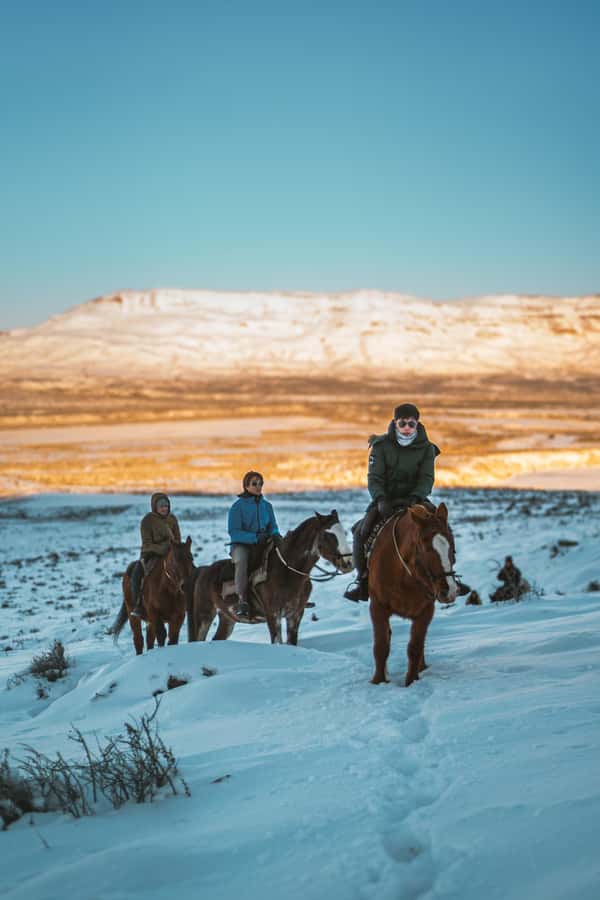 El Calafate: Horseback riding in Cerro Frias - Climbing Cerro Frias for the big view