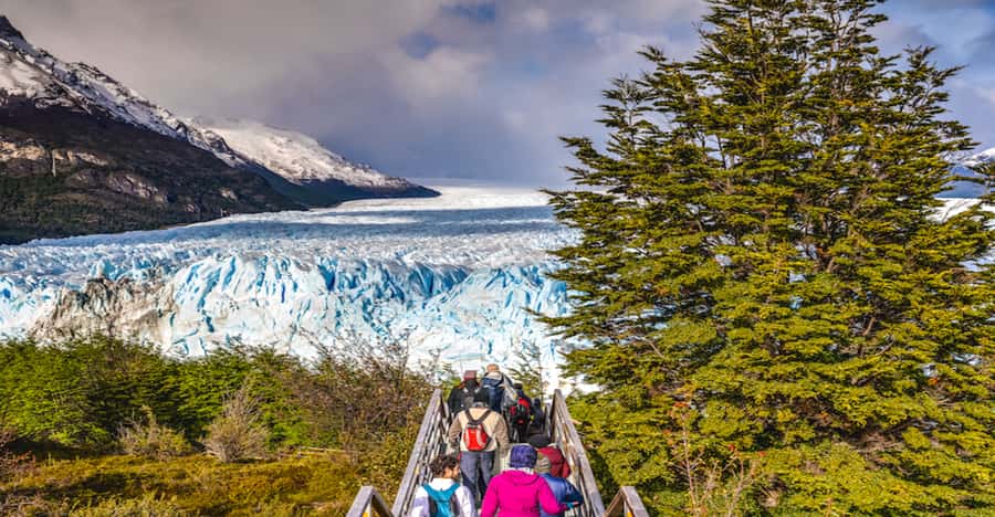 El Calafate: Perito Moreno Glacier & Optional Boat Cruise - Food, drink, and the smartest way to pack