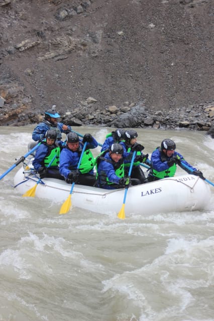El Chalten: Rio de las Vueltas and Patagonia Rafting - Health and age rules deserve careful attention