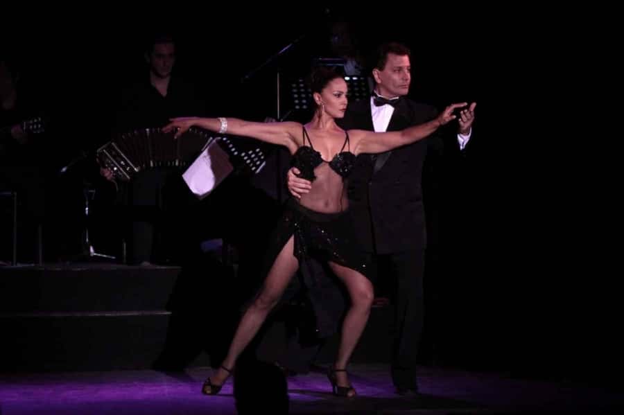 Esquina Homero Manzi Dinner and Tango Show - Should you book Esquina Homero Manzi?