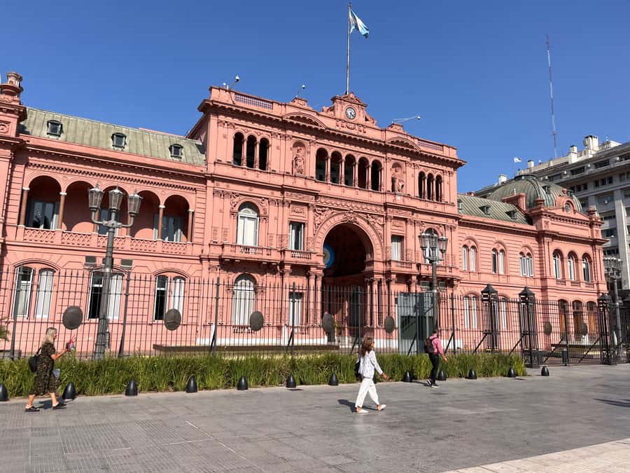Exclusive Full-Day Private Tour in Buenos Aires - Plaza de Mayo: the city’s political heart