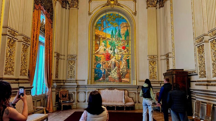 Experience Teatro Colon : Secure your Tour today!!! - Why the working-theater rule matters