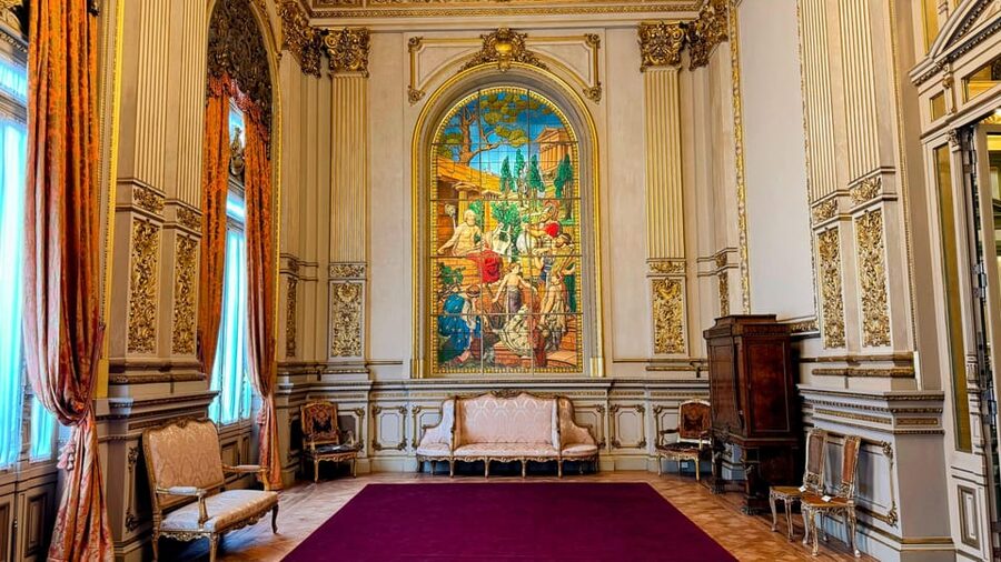 Experience Teatro Colon : Secure your Tour today!!! - Who will enjoy this tour most?