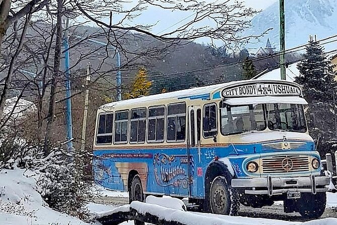 Exploring Ushuaia: Double Decker Bus Tour - Malvinas Memorial and the First Cemetery