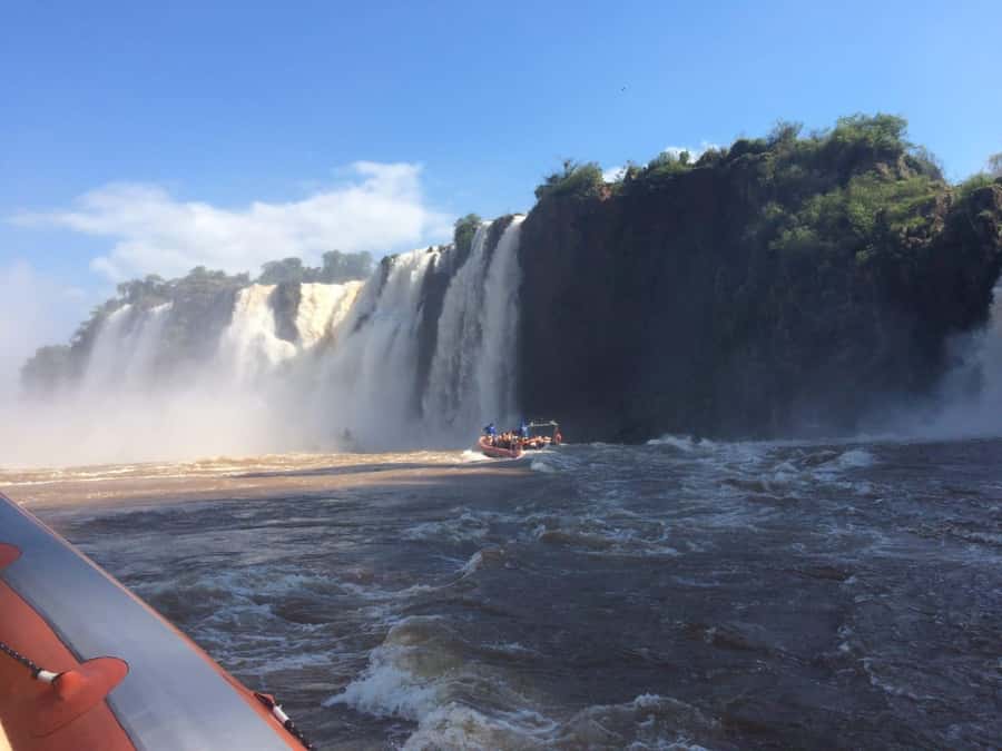 Foz do Iguaçu: Brazil/Argentina Sides Iguazu Falls Day Tour - Key points at a glance