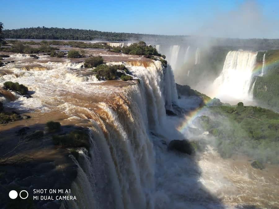 Foz do Iguaçu: Brazil/Argentina Sides Iguazu Falls Day Tour - The morning crossing from Foz do Iguaçu or Puerto Iguazú