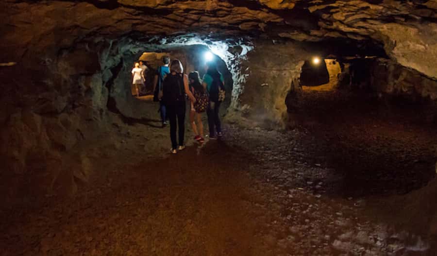 Foz do Iguaçu: Wanda Mines and San Ignacio Ruins Day Trip - Food, Border Crossings, and Other Costs